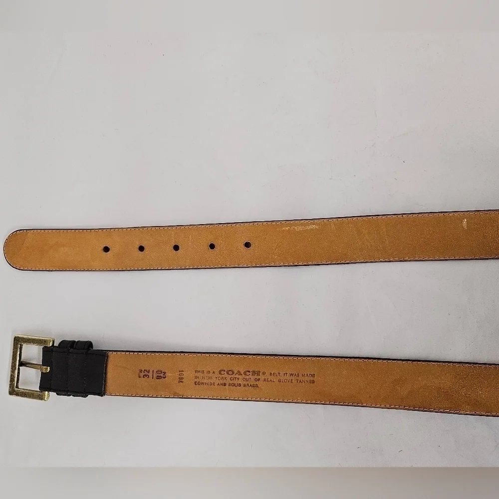 Coach Belt in Cowhide Leather and Solid Brass in Black and Gold Size 32
